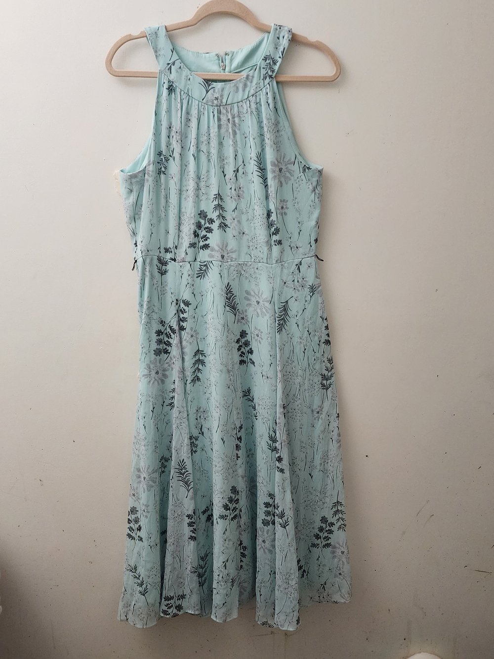 Tommy Hilfiger Maxi Dress 10 Mint W/ Gray Florals Chiffon Overlay Summer Party